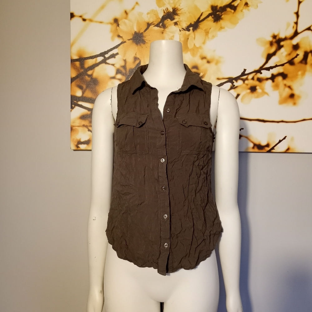 Wet Seal olive green button up blouse